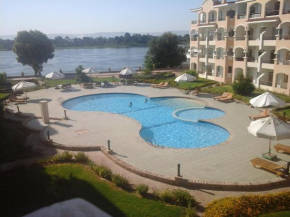 Luxor River Nile Resort Apartment